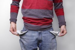 40% of Spanish children live in poverty 40% of Spanish children live in poverty