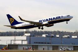 Ryanair offers work to Spanair pilots