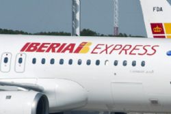 Pilots agree to talk with Iberia about job cuts