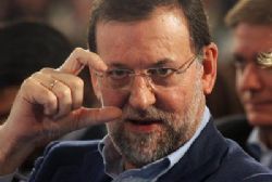 Spain asks EU to revise deficit target