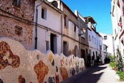 Things To Consider When Buying A Town House In Spain