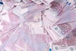 Europe likely to ban EU500 note Europe likely to ban EU500 note