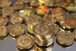 Spain arrests 30 suspected of laundering money in bitcoin centres Spain arrests 30 suspected of laundering money in bitcoin centres