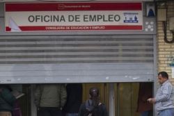 Spain should step up job creation, IMF says