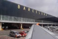 Two-hour waits at security leave Barcelona airport passengers fuming Two-hour waits at security leave Barcelona airport passengers fuming