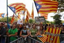 Police to remove people from Catalan voting stations on Sunday - government source