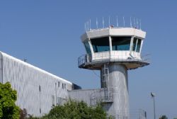 AENA to hand over Ten Airport Control Towers to Part-British Company 