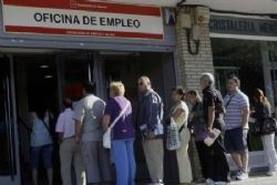 Spain unemployment 7.55 pct up on 2010 Spain unemployment 7.55 pct up on 2010