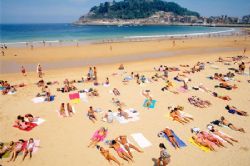 Tourist numbers for 2011 expected to reach 57 Million