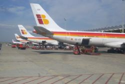 Protest at Barajas T2 today Protest at Barajas T2 today