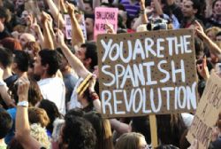 Tens of thousands of Spaniards protest labor reform