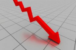 Spain Poised for Downgrade to Junk as Default Swaps Near Records Spain Poised for Downgrade to Junk as Default Swaps Near Records