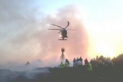 Two Helicopters crash fighting Valencia forest fire