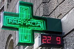 Spain regions, doctors defy immigrant healthcare ban Spain regions, doctors defy immigrant healthcare ban