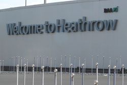Spain's Ferrovial renews Heathrow ownership pact Spain's Ferrovial renews Heathrow ownership pact