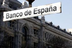 Spain 'not assured' to reach 2012 deficit target