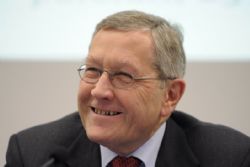 Spain 'Doesn't need more funds' : ESM Spain 'Doesn't need more funds' : ESM