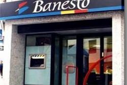 Santander to study absorbing Banesto bank