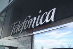 Telefonica cuts overseas call rates