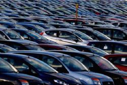 Spain's vehicle manufacturing expected to improve 11% in 2013 Spain's vehicle manufacturing expected to improve 11% in 2013