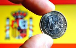 Economy of Spain dips further in Q4 2012