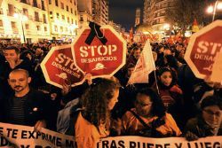 Spain politicians to be fenced off from evictions protesters