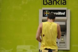 Spain's Bankia set to tumble anew despite cash injection Spain's Bankia set to tumble anew despite cash injection
