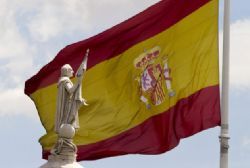 Spain's rescued banks get more aid from deposit guarantee fund Spain's rescued banks get more aid from deposit guarantee fund