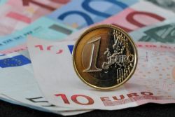 Spain smashes records with EUR10bn bond