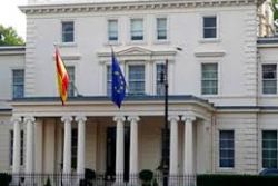 Spain advises Embassies how to defend citizens security law